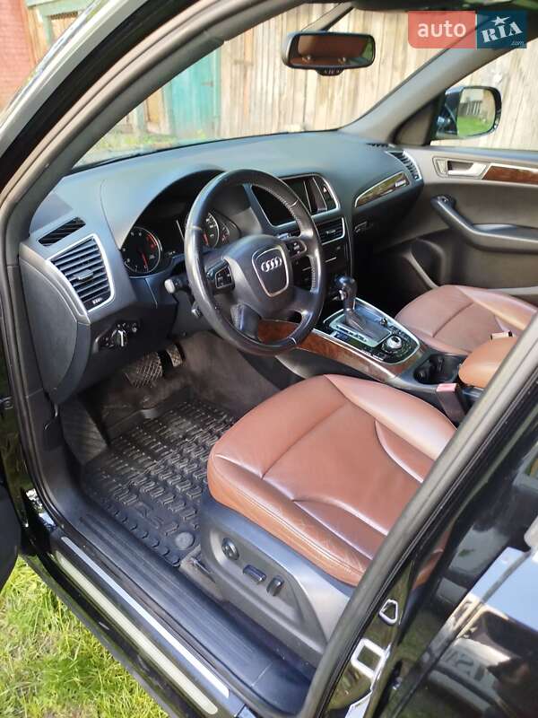 Внедорожник / Кроссовер Audi Q5 2012 в Чернигове фото 9 Внедорожник / Кроссовер Audi Q5 2012 в Чернигове
