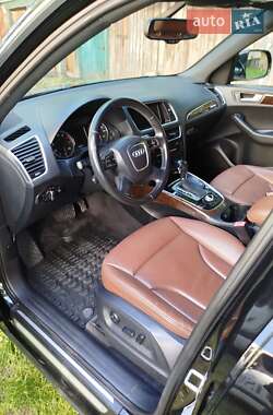 Внедорожник / Кроссовер Audi Q5 2012 в 