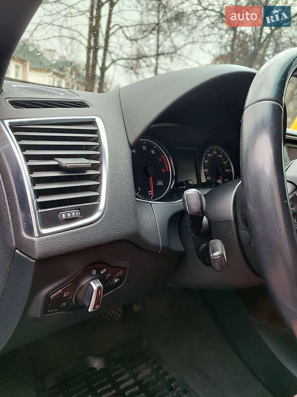 Внедорожник / Кроссовер Audi Q5 2011 в Ивано-Франковске