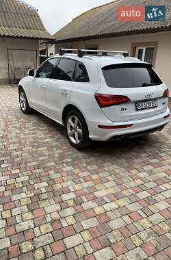 Внедорожник / Кроссовер Audi Q5 2017 в 