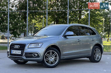 Позашляховик / Кросовер Audi Q5 2011 в 