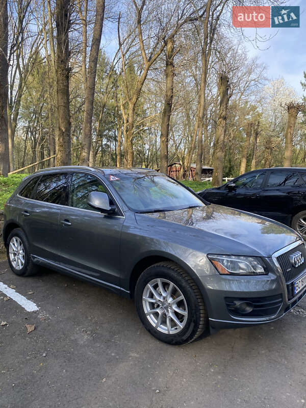 Позашляховик / Кросовер Audi Q5 2012 в Львові