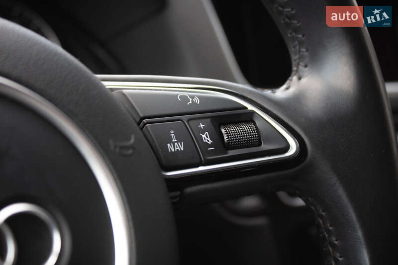Внедорожник / Кроссовер Audi Q5 2016 в Киеве