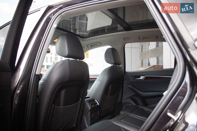 Внедорожник / Кроссовер Audi Q5 2016 в Киеве