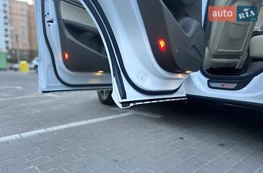 Позашляховик / Кросовер Audi Q5 2015 в 