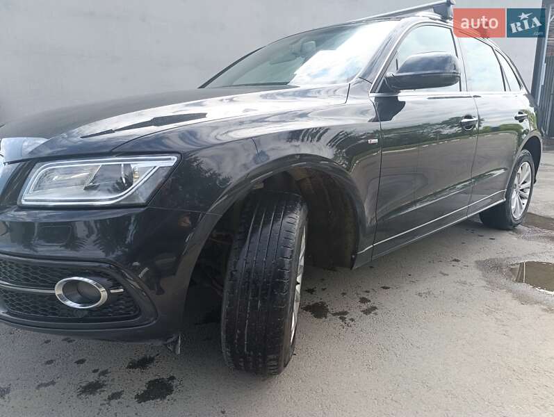 Внедорожник / Кроссовер Audi Q5 2017 в 