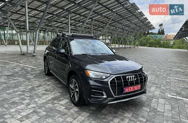 Внедорожник / Кроссовер Audi Q5 2020 в 