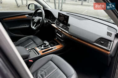 Внедорожник / Кроссовер Audi Q5 2020 в 