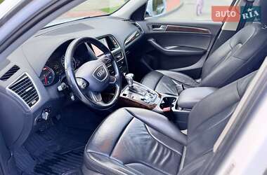 Позашляховик / Кросовер Audi Q5 2015 в 