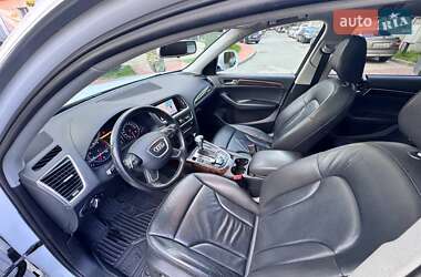 Позашляховик / Кросовер Audi Q5 2015 в 