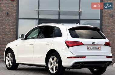 Внедорожник / Кроссовер Audi Q5 2009 в 