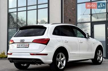 Внедорожник / Кроссовер Audi Q5 2009 в 