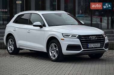 Позашляховик / Кросовер Audi Q5 2018 в Чернівцях