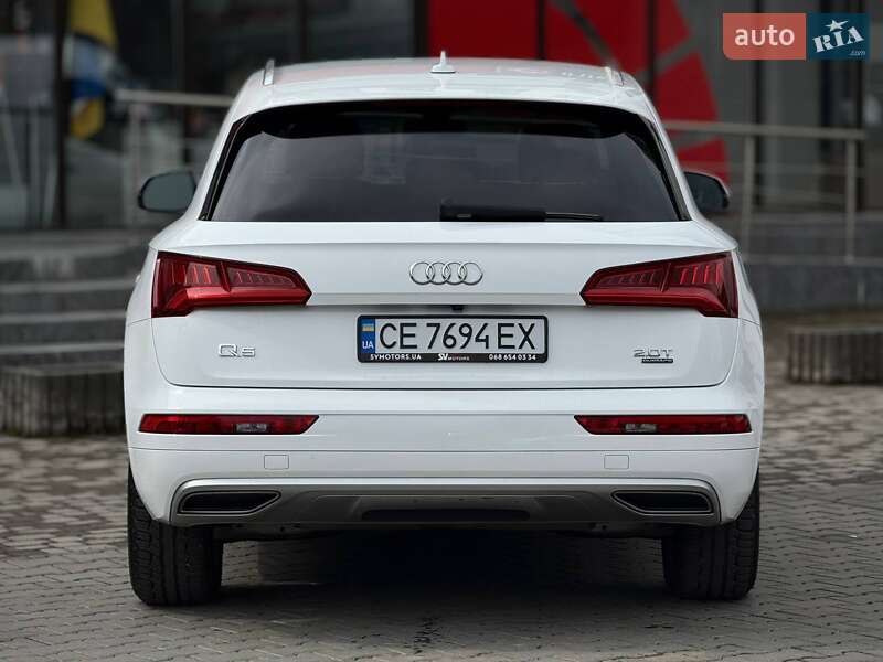 Позашляховик / Кросовер Audi Q5 2018 в Чернівцях