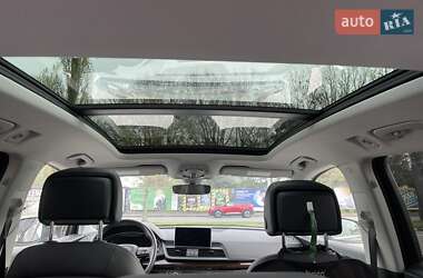 Внедорожник / Кроссовер Audi Q5 2018 в 