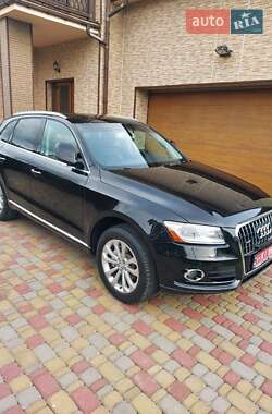 Позашляховик / Кросовер Audi Q5 2015 в Рівному