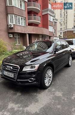 Позашляховик / Кросовер Audi Q5 2017 в 