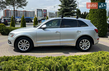 Внедорожник / Кроссовер Audi Q5 2015 в 