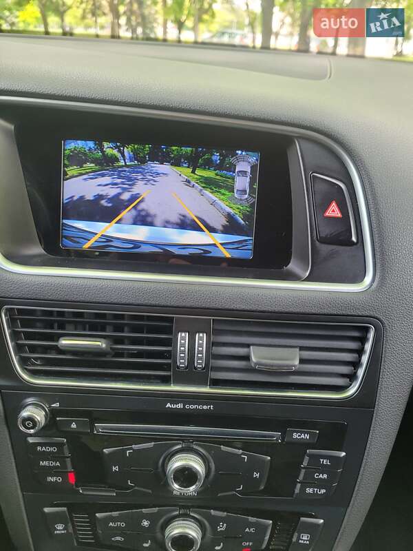 Внедорожник / Кроссовер Audi Q5 2016 в Одессе