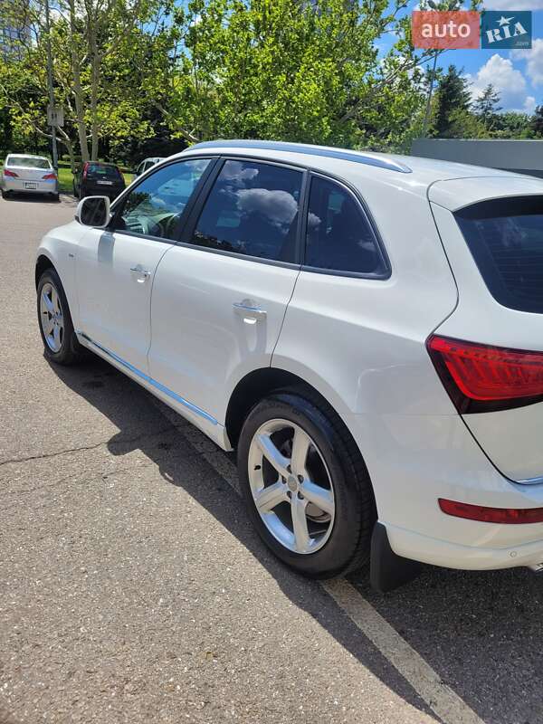 Внедорожник / Кроссовер Audi Q5 2016 в Одессе