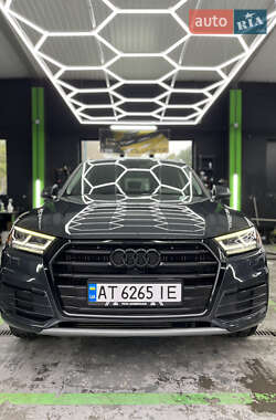 Позашляховик / Кросовер Audi Q5 2017 в Івано-Франківську