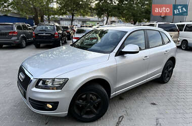 Внедорожник / Кроссовер Audi Q5 2012 в 