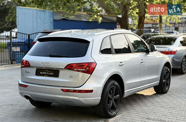 Внедорожник / Кроссовер Audi Q5 2012 в 