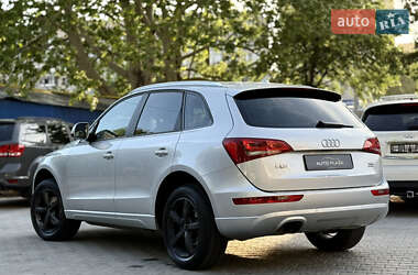 Внедорожник / Кроссовер Audi Q5 2012 в 