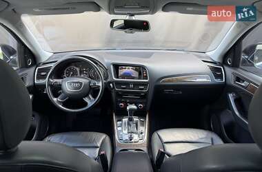 Внедорожник / Кроссовер Audi Q5 2015 в 