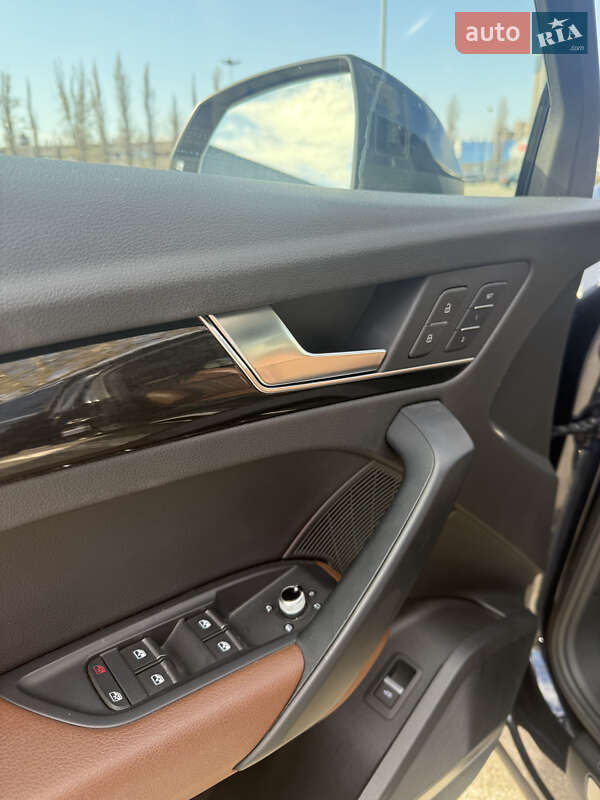 Внедорожник / Кроссовер Audi Q5 2018 в Киеве