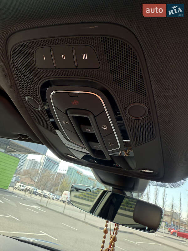 Внедорожник / Кроссовер Audi Q5 2018 в Киеве