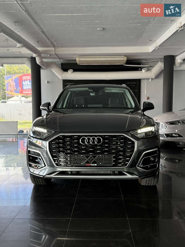 Внедорожник / Кроссовер Audi Q5 2022 в Одессе