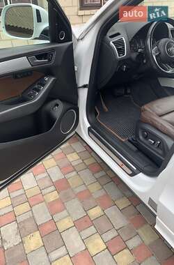 Внедорожник / Кроссовер Audi Q5 2017 в 