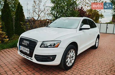Внедорожник / Кроссовер Audi Q5 2011 в 
