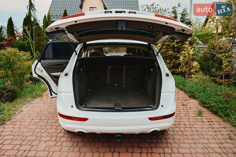 Внедорожник / Кроссовер Audi Q5 2011 в Камне-Каширском