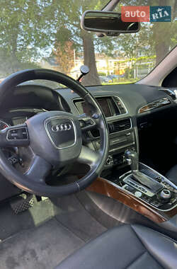 Позашляховик / Кросовер Audi Q5 2012 в 