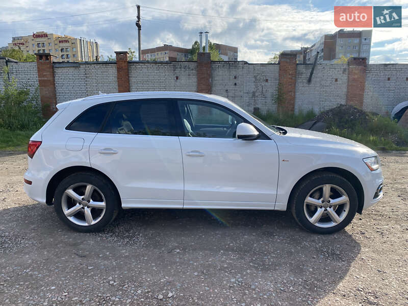 Внедорожник / Кроссовер Audi Q5 2017 в Львове