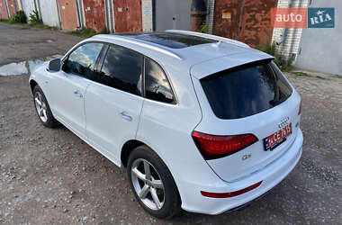 Позашляховик / Кросовер Audi Q5 2017 в 