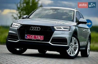 Позашляховик / Кросовер Audi Q5 2020 в 