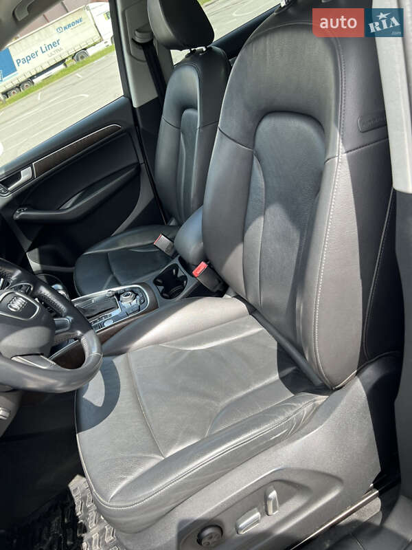 Внедорожник / Кроссовер Audi Q5 2015 в Ивано-Франковске