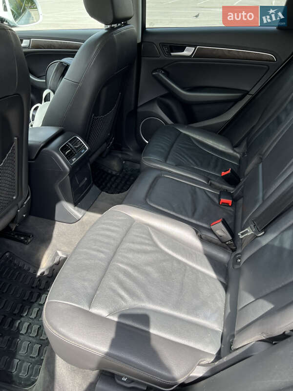 Внедорожник / Кроссовер Audi Q5 2015 в Ивано-Франковске