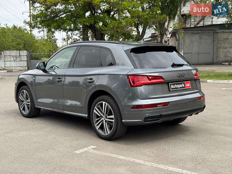 Внедорожник / Кроссовер Audi Q5 2020 в Запорожье