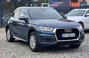 Внедорожник / Кроссовер Audi Q5 2018 в Ивано-Франковске