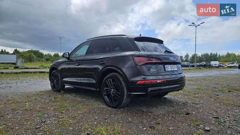 Внедорожник / Кроссовер Audi Q5 2017 в Львове