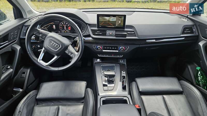 Внедорожник / Кроссовер Audi Q5 2017 в Львове