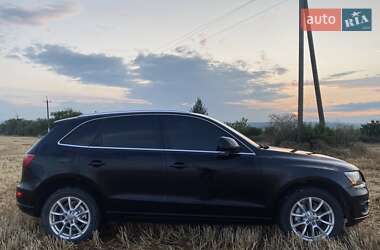 Внедорожник / Кроссовер Audi Q5 2011 в 