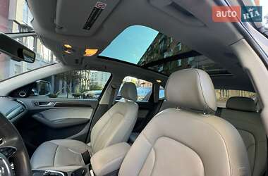 Внедорожник / Кроссовер Audi Q5 2016 в 