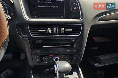 Внедорожник / Кроссовер Audi Q5 2015 в Львове
