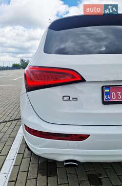 Позашляховик / Кросовер Audi Q5 2014 в 