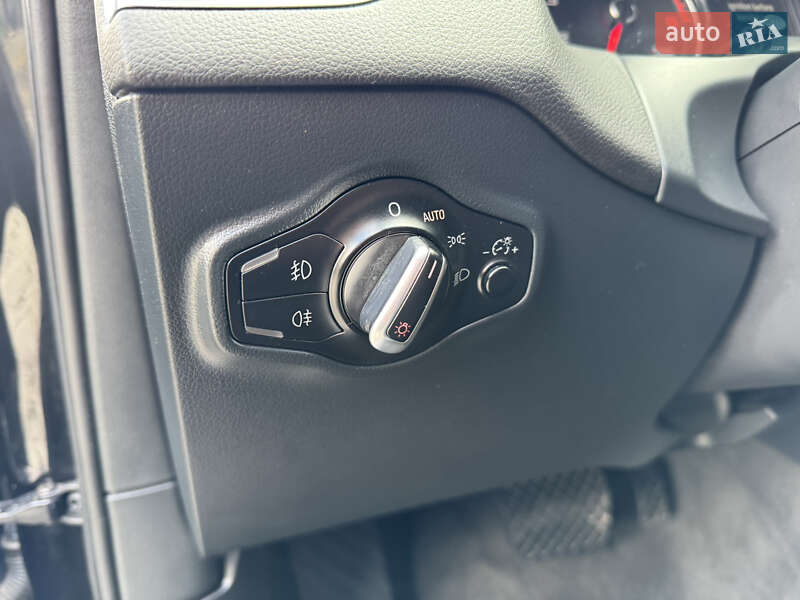 Внедорожник / Кроссовер Audi Q5 2013 в Луцке